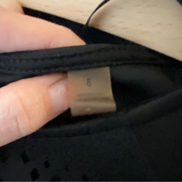 T.Tahari black laser cut scallop trim dress - Picture 9 of 11